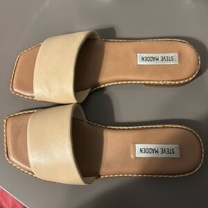 Steve Madden sandals